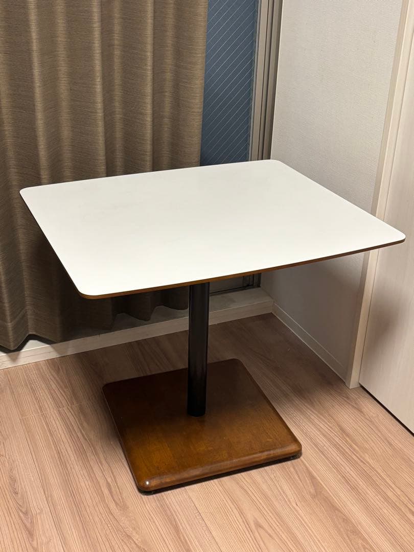 【超美品】カリモク60 カフェテーブル