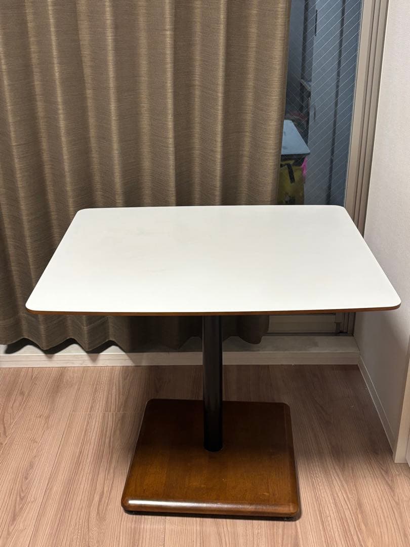 【超美品】カリモク60 カフェテーブル