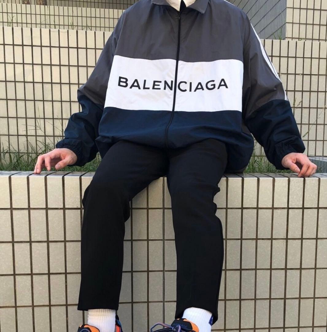 BALENCIAGA ナイロンジャケット グレー・ネイビー Lサイト最安値
