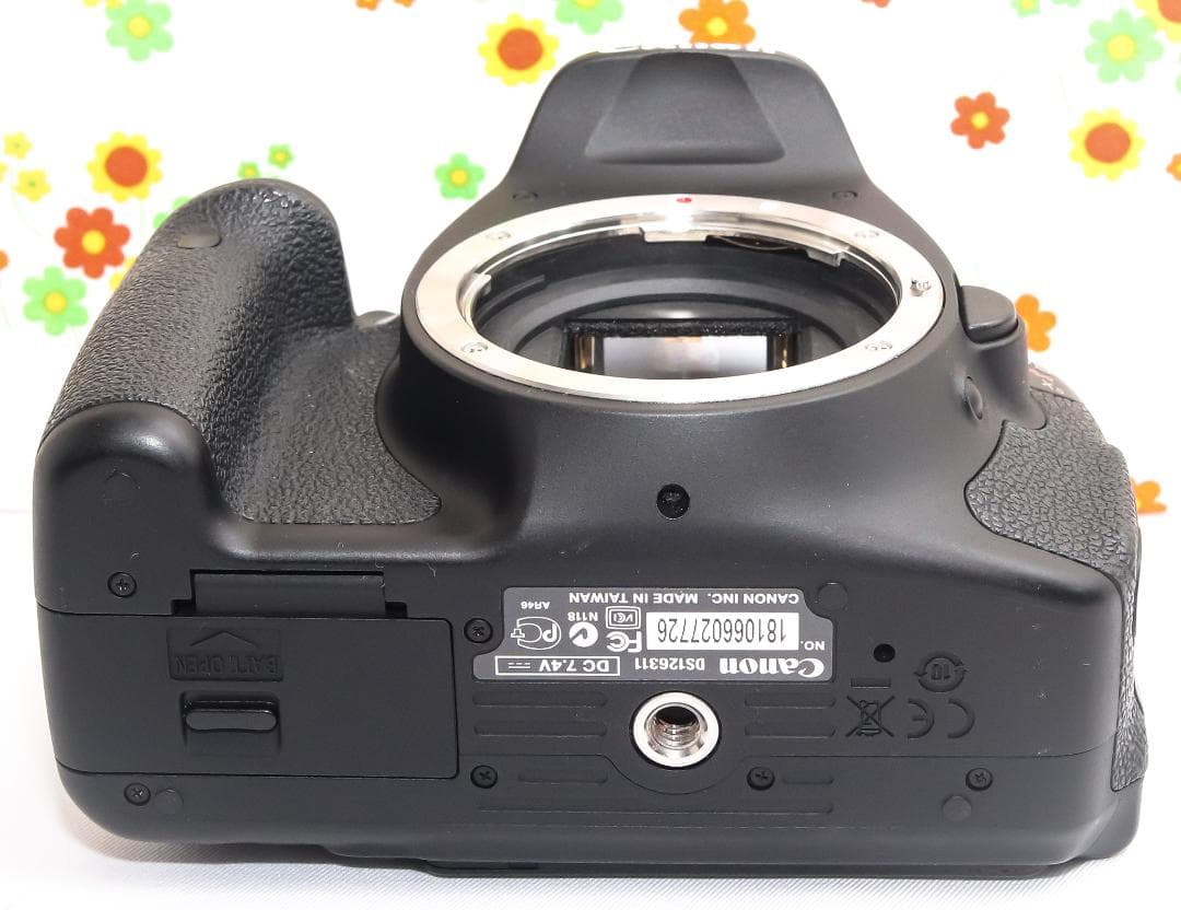 canon kiss x5☆ダブルレンズ！☆スマホに転送！☆自撮りが楽々☆動画可