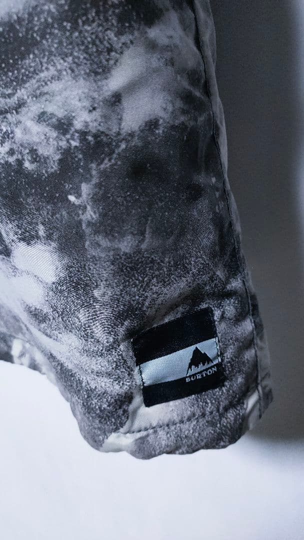 【BURTON バートン】スノーボードウェア ジャケット 総柄 メンズ