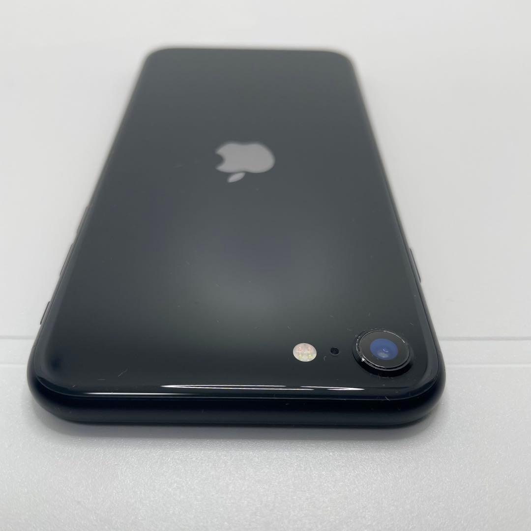 【格安美品】iPhone SE2 64GB simフリー本体 326