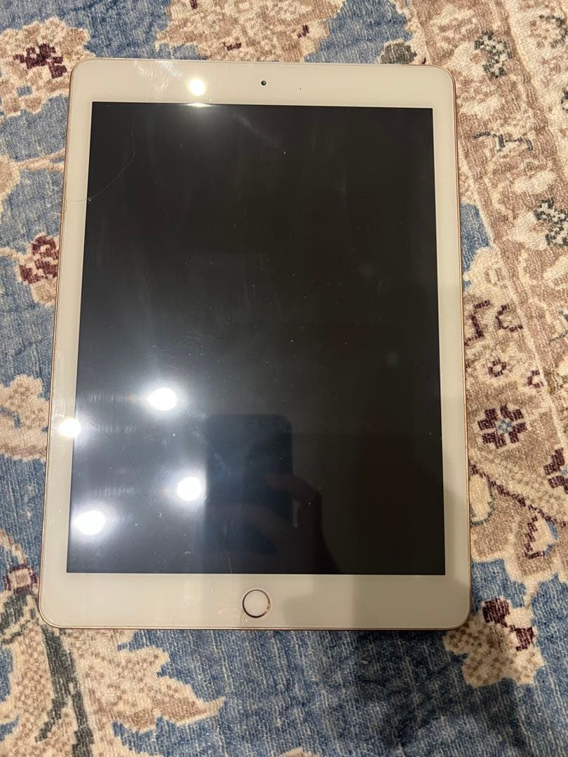 ipad 6th 32GB 訳有り