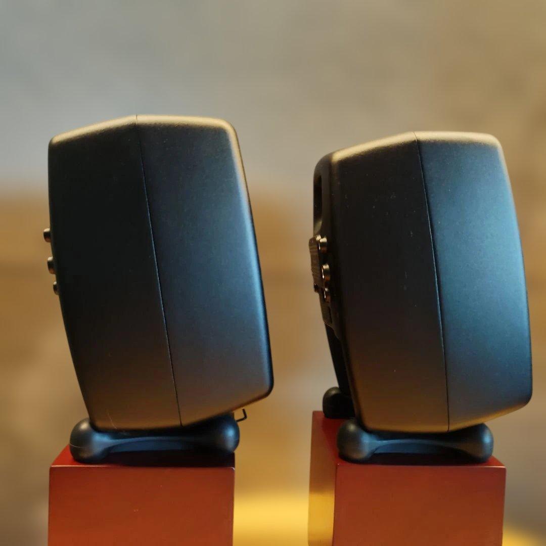 【２個セット】GENELEC ジェネレック G One アクティブスピーカー