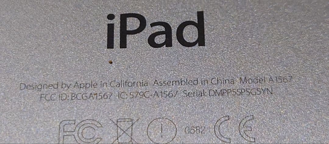 iPad SIMフリー WiFiモデル