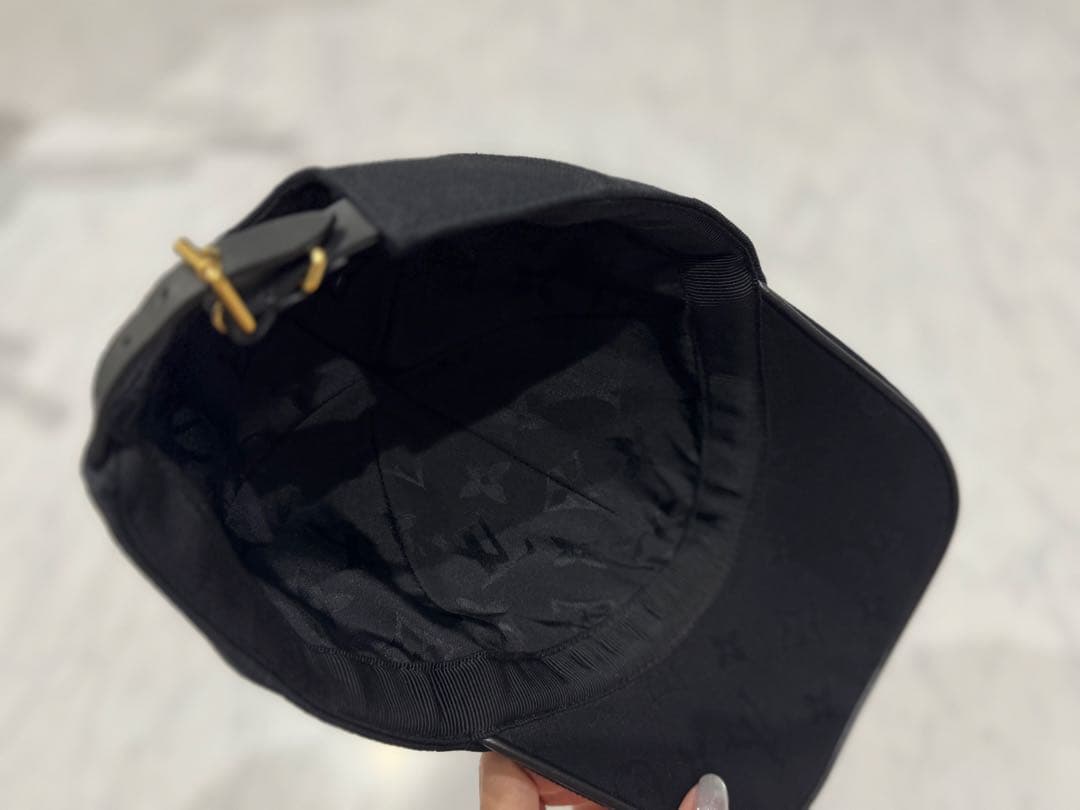 Louis Vuitton ブラック キャップ