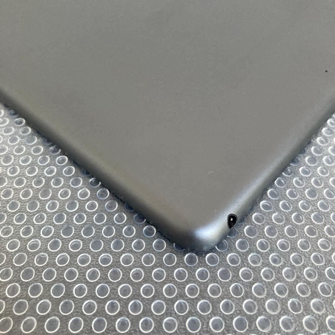 3013【早い者勝ち】iPad7 第7世代 32GB WIFIモデル☆