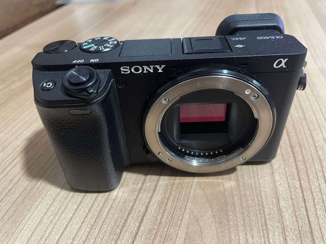 《美品》SONY α6400 ボディ本体+レンズキット ソニー ミラーレス一眼