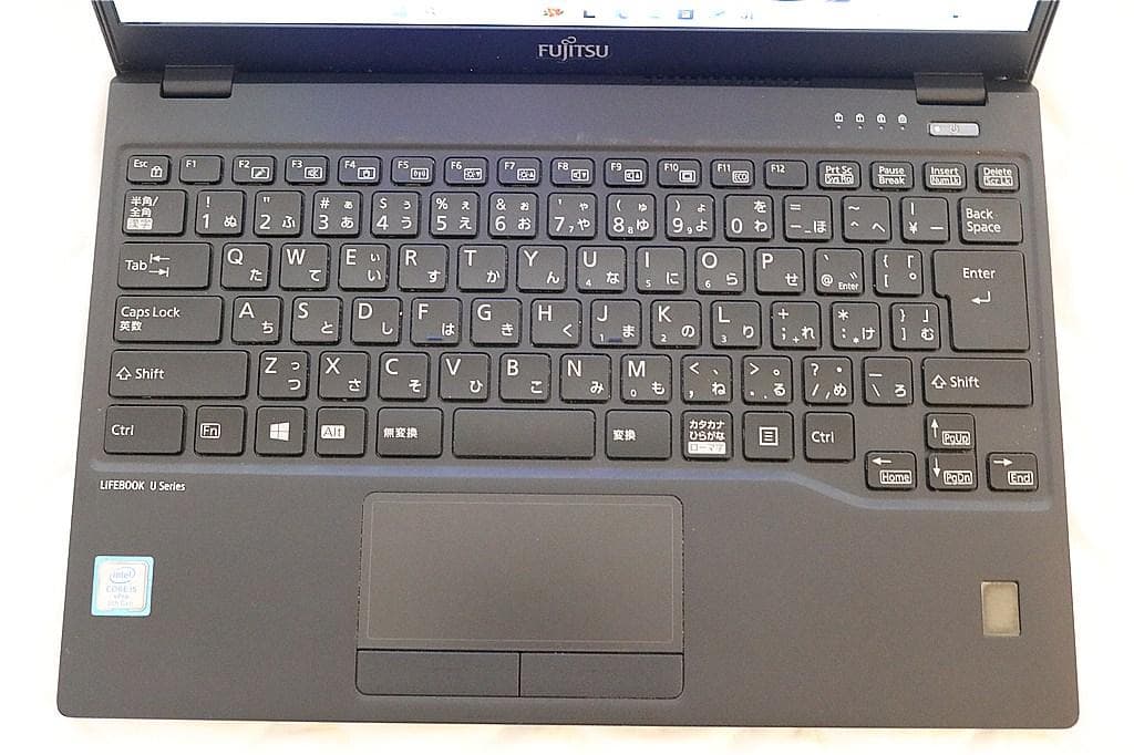 ☆富士通 U939/A☆Win11☆Core i5☆8G☆SSD☆薄型軽量☆