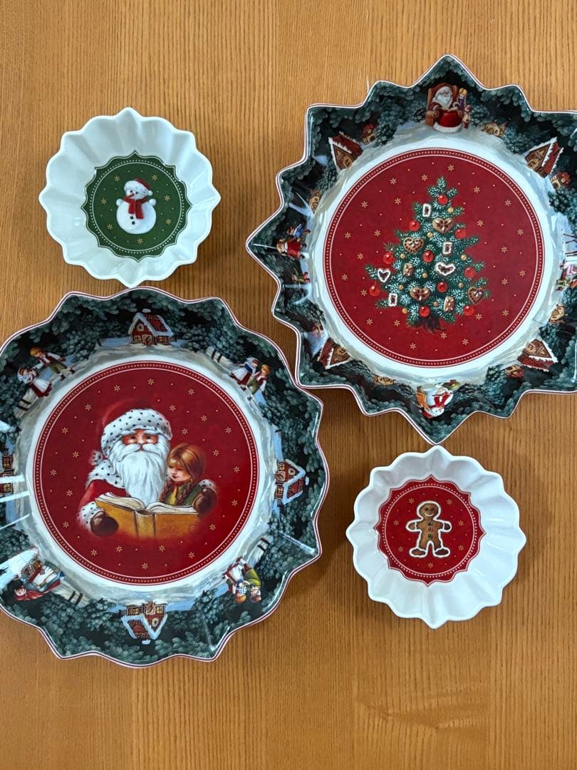 Villeroy & Bochビレロイ&ボッホ クリスマスデザイン皿4枚 陶器皿