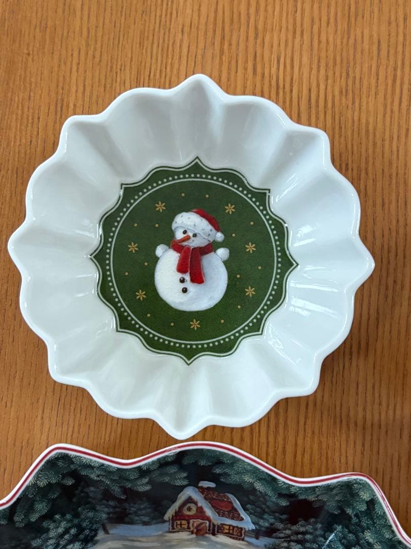 Villeroy & Bochビレロイ&ボッホ クリスマスデザイン皿4枚 陶器皿