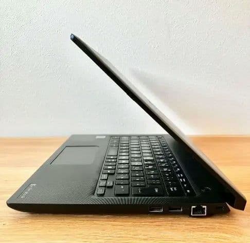 【軽量】オフィス付き/Windows11/SSD/ノートパソコンDynabook