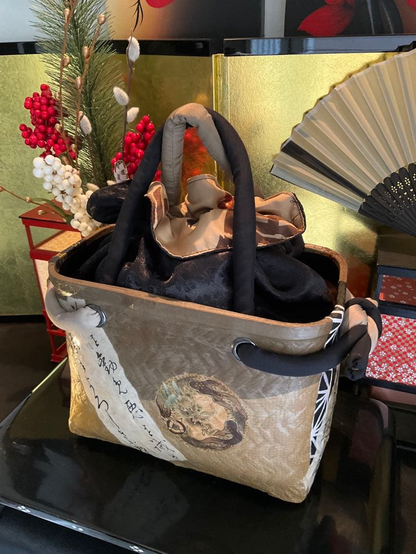 一閑張り　一閑張りバッグ　浮世絵　雲龍　古文書　和紙　竹籠　古布大正　着物　龍