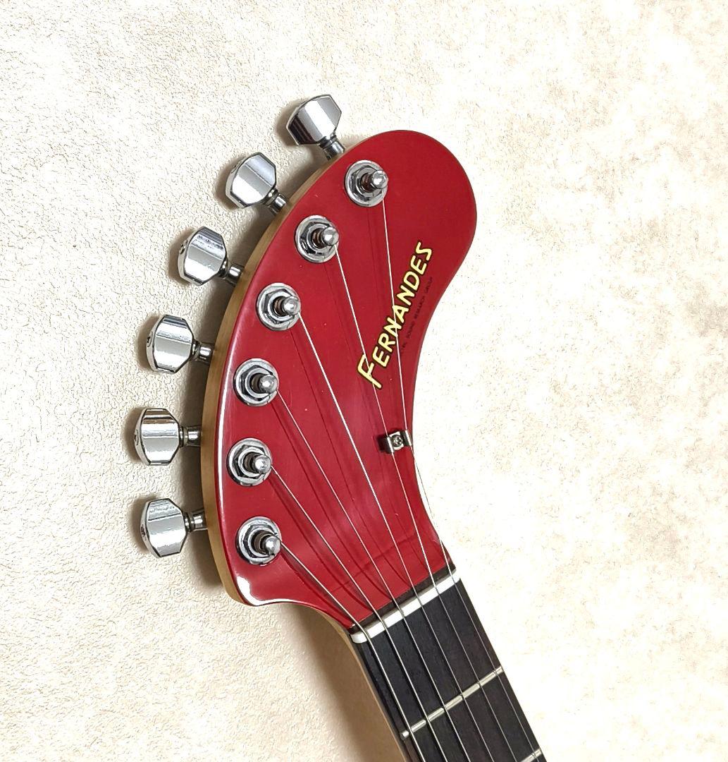 【美品】ZO-3 レッド アンプ内蔵ミニギター ヘッドフォン端子付