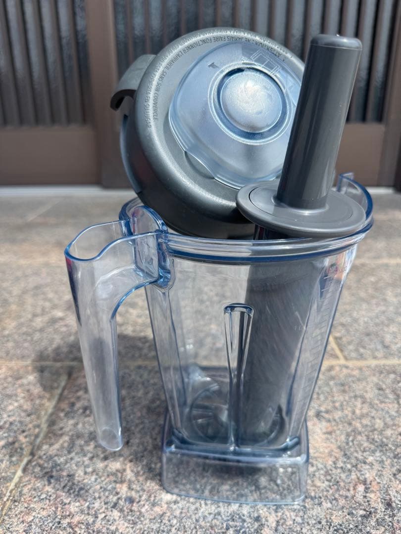 ヨシ　 Vitamix バイタミックス ミキサー VM0111