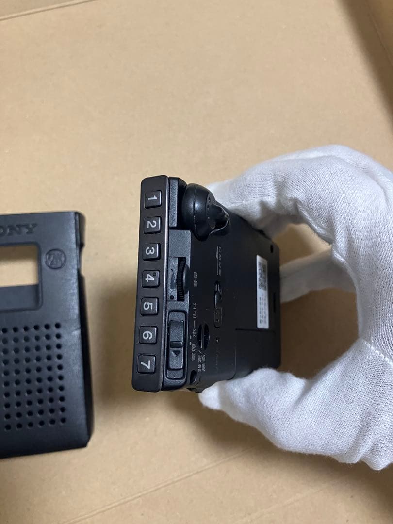 ソニー　ラジオ　SRF-R356