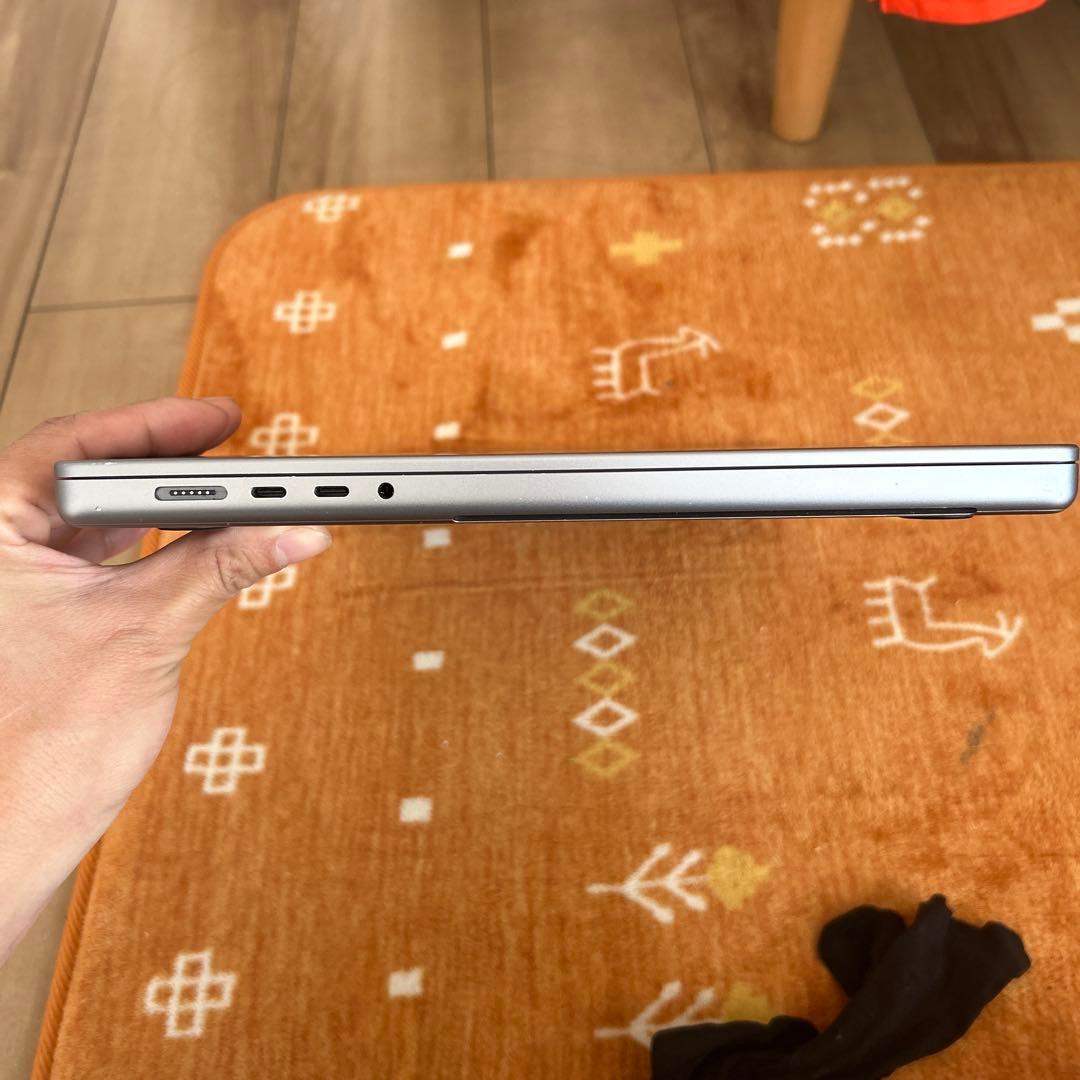 美品快速MacBookPro 16インチ M1 16GB 1TB 16core