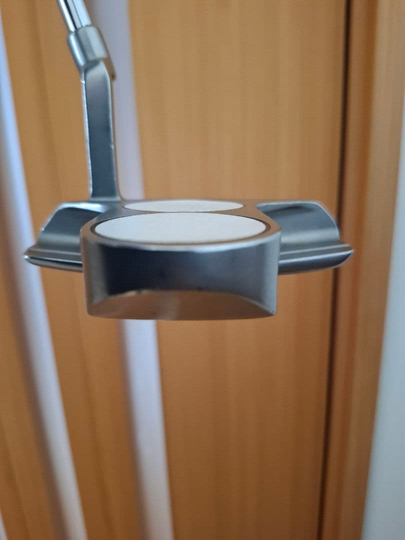 ODYSSEY 2-ball BLADE パター