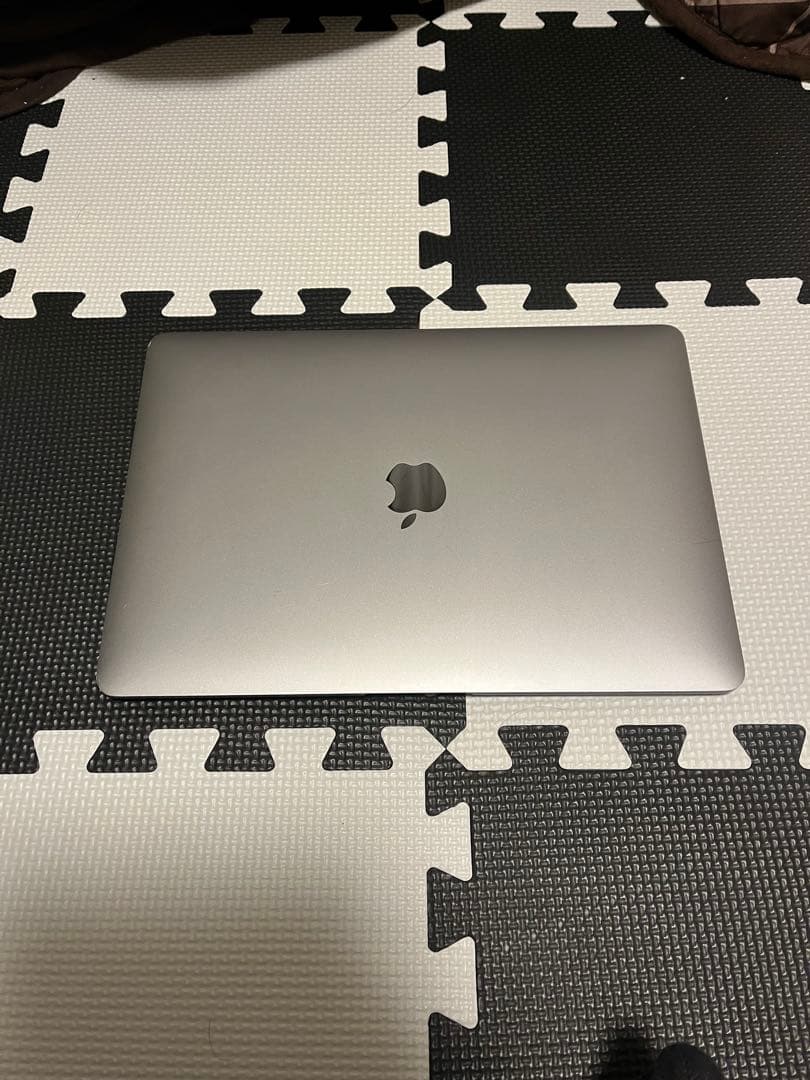 MacBook本体 Macbook air M1 2020