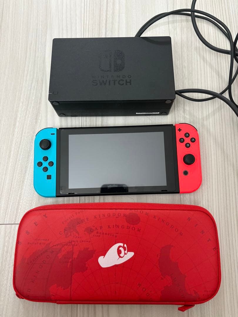 Nintendo Switch ネオンブルー/レッド