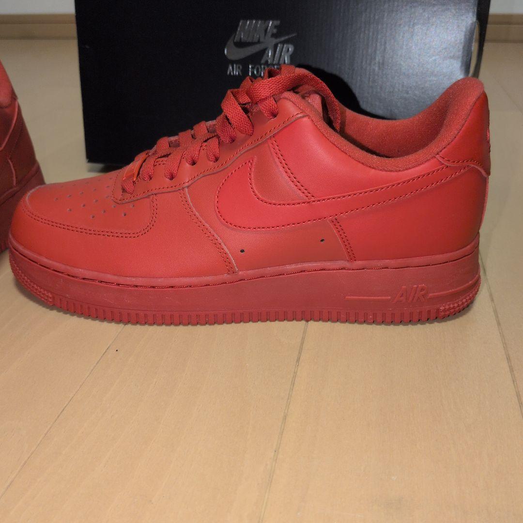Nike Air Force 1 レッド
