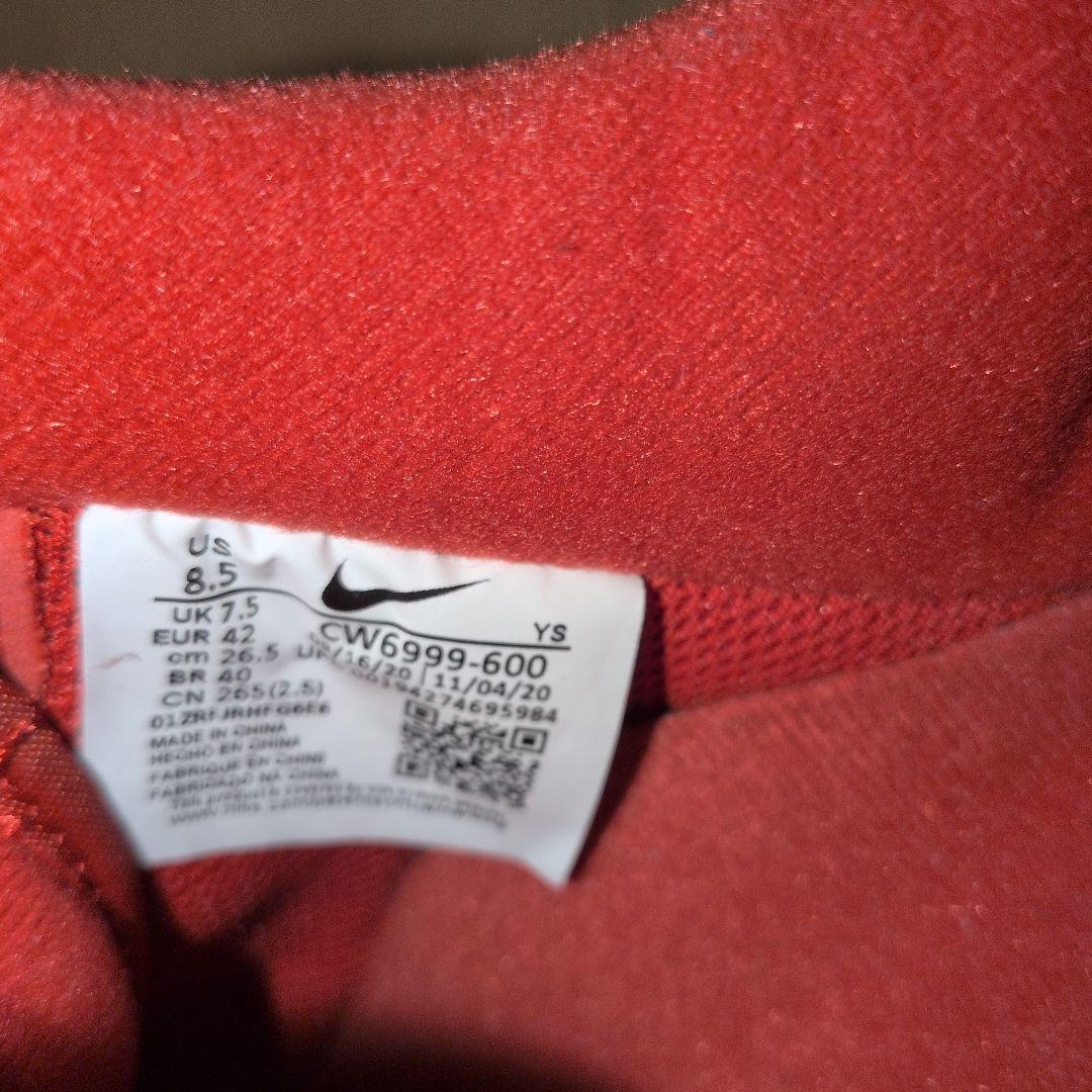 Nike Air Force 1 レッド