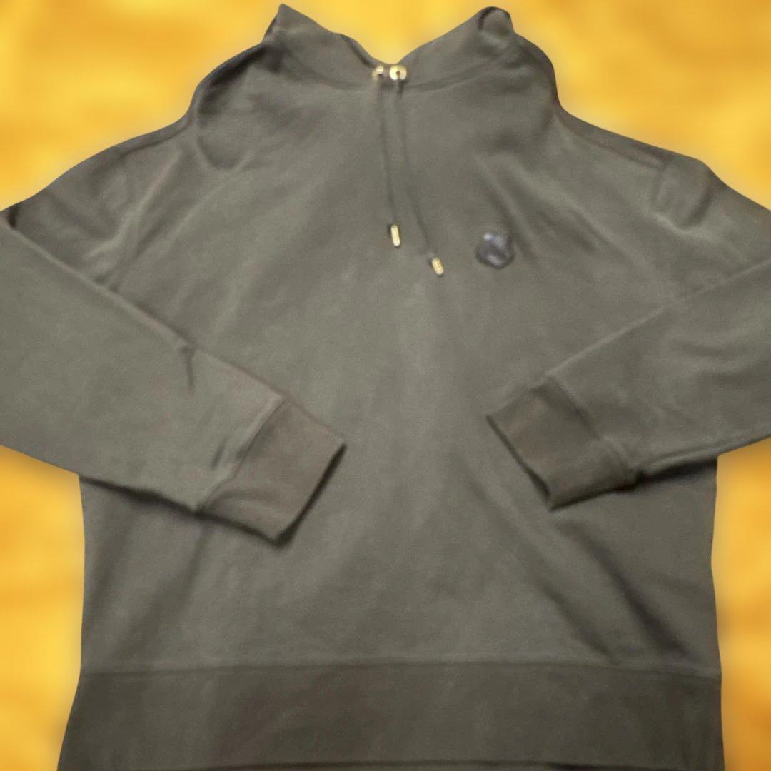 最終値下げ1週間後には終了いたしますMAISON KITSUNE トレーナー３日