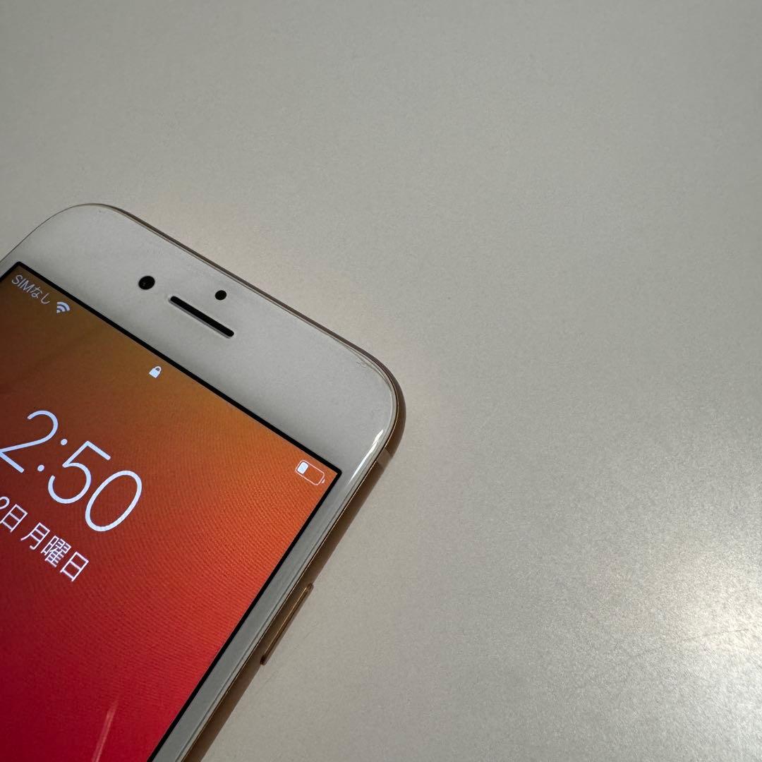 Apple iPhone8 64GB ゴールド MQ7A2J／A