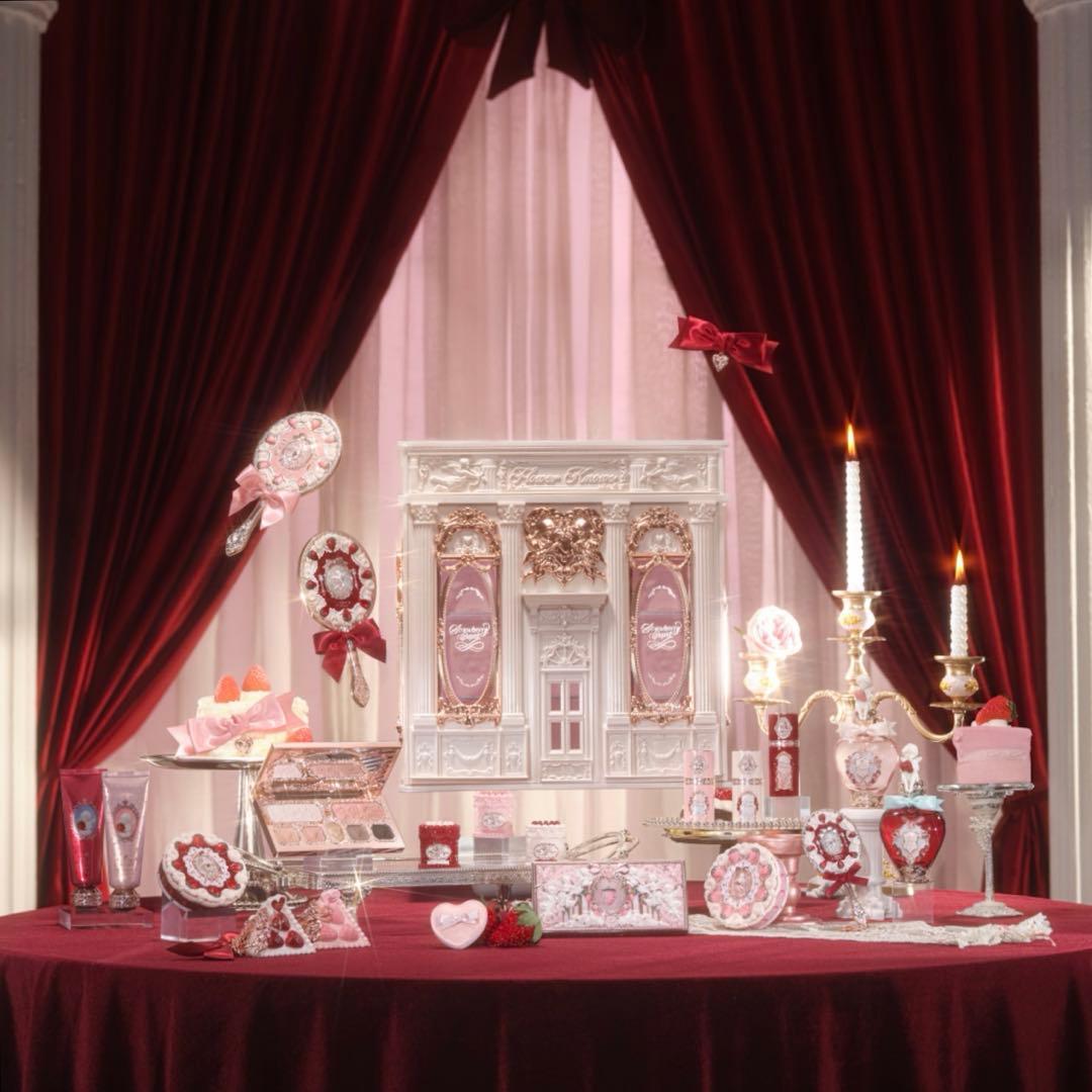 【新品未使用】フラワーノーズ　ストロベリーキューピッド　収納ボックス　小物入れ