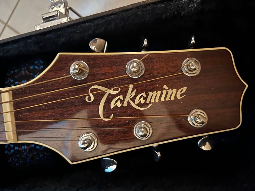 PT108-k Takamine エレアコ　ギター ハードケースその他付き