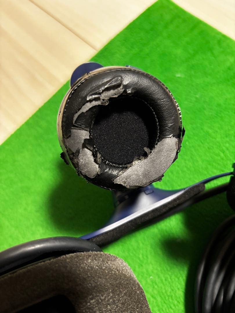 HTC Vive VRヘッドセットとコントローラーセット