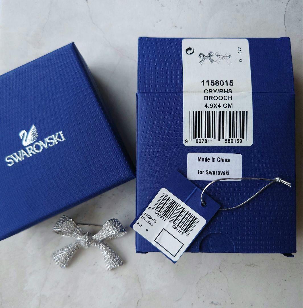 ちー　SWAROVSKI　スワロフスキー　ブローチ　リボン
