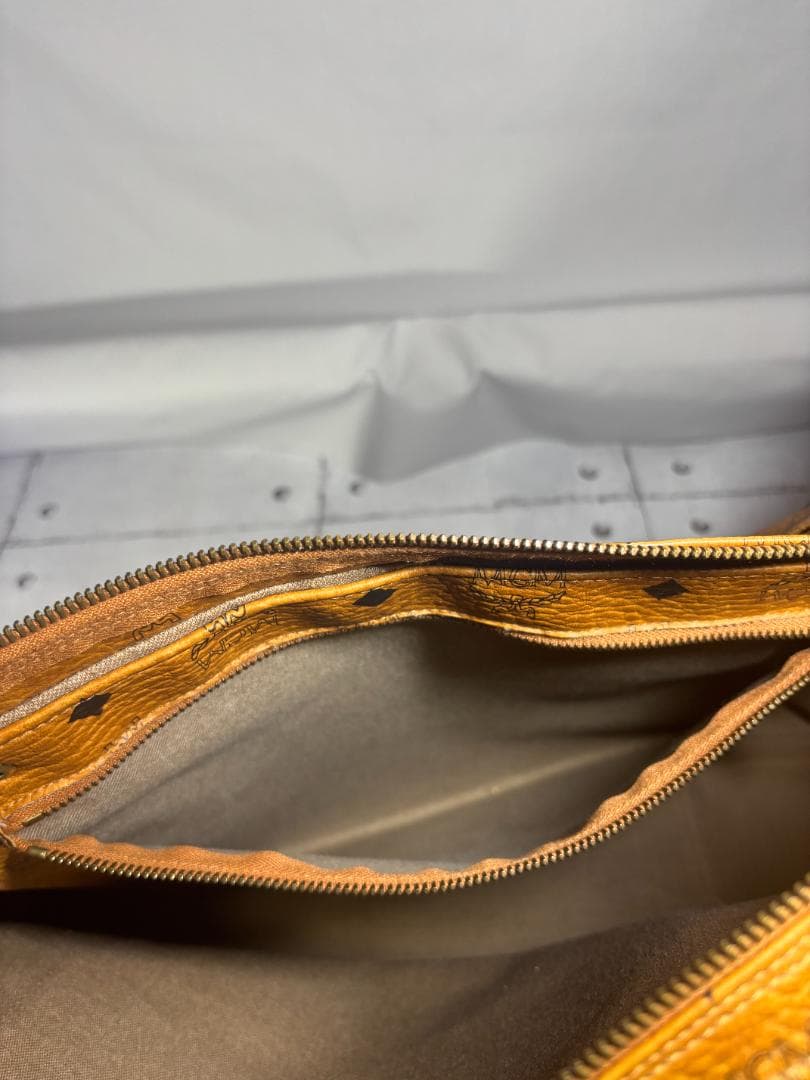 美品　MCM ヴィセトス柄 大型ボストンバッグ トラベルバッグ ブラウン