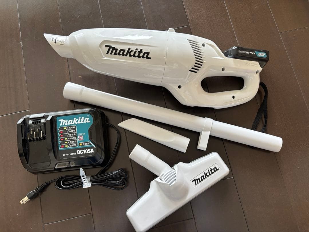 マキタ 充電式クリーナー CL108FD