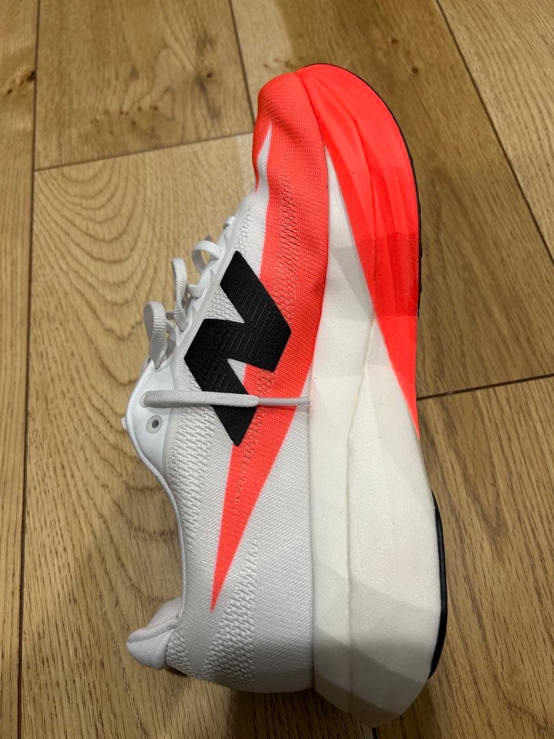 にょん ニューバランスSuperComp Elite v5 26.5