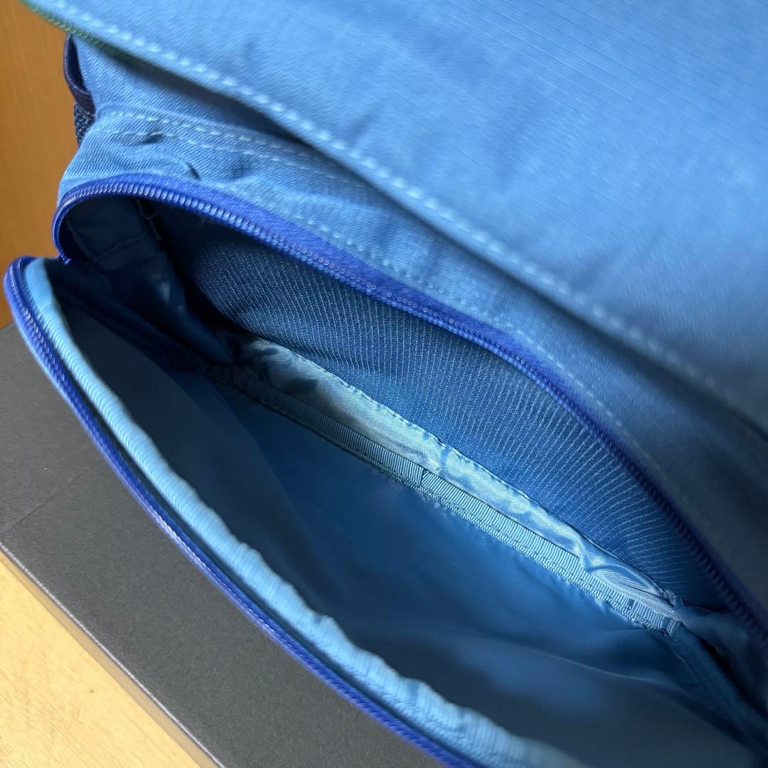 新品 未使用 familiar ファミリア リュック ブルー M 生産終了