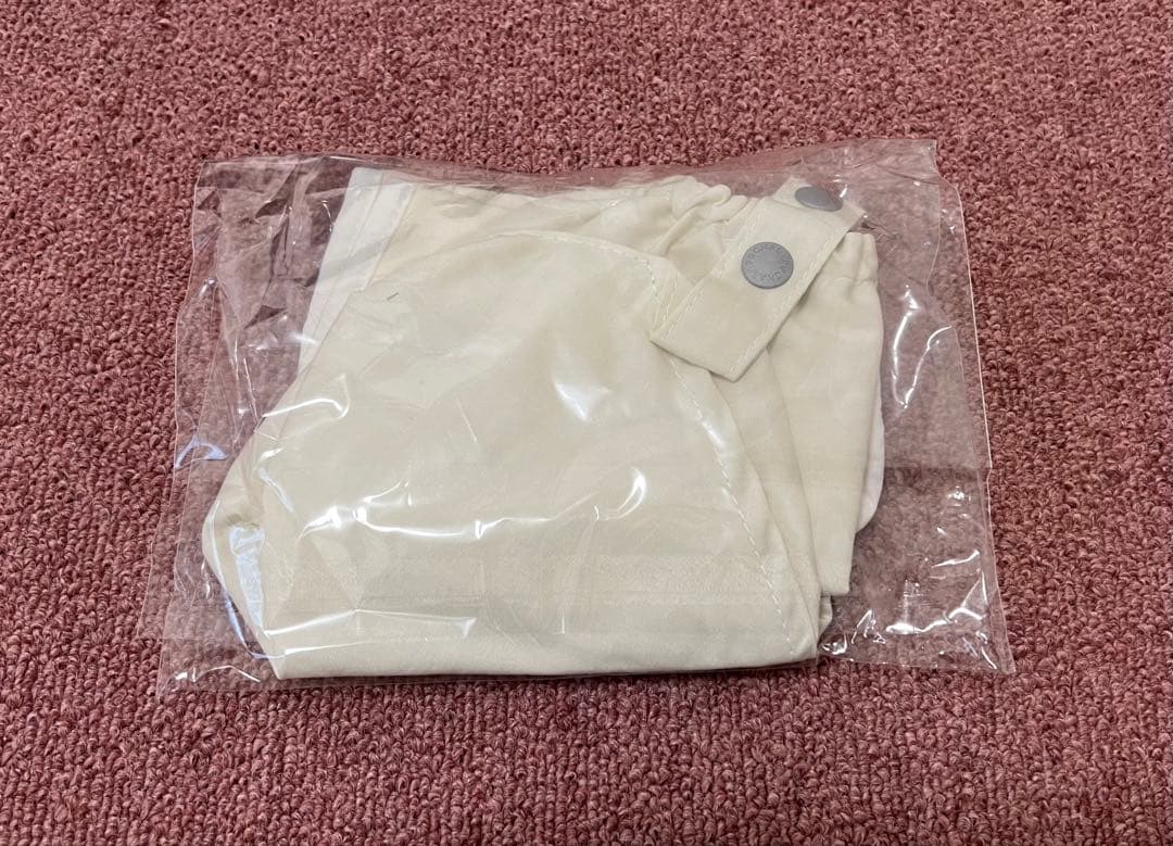 Miki House x POGNAE 抱っこ紐 combi Aprica