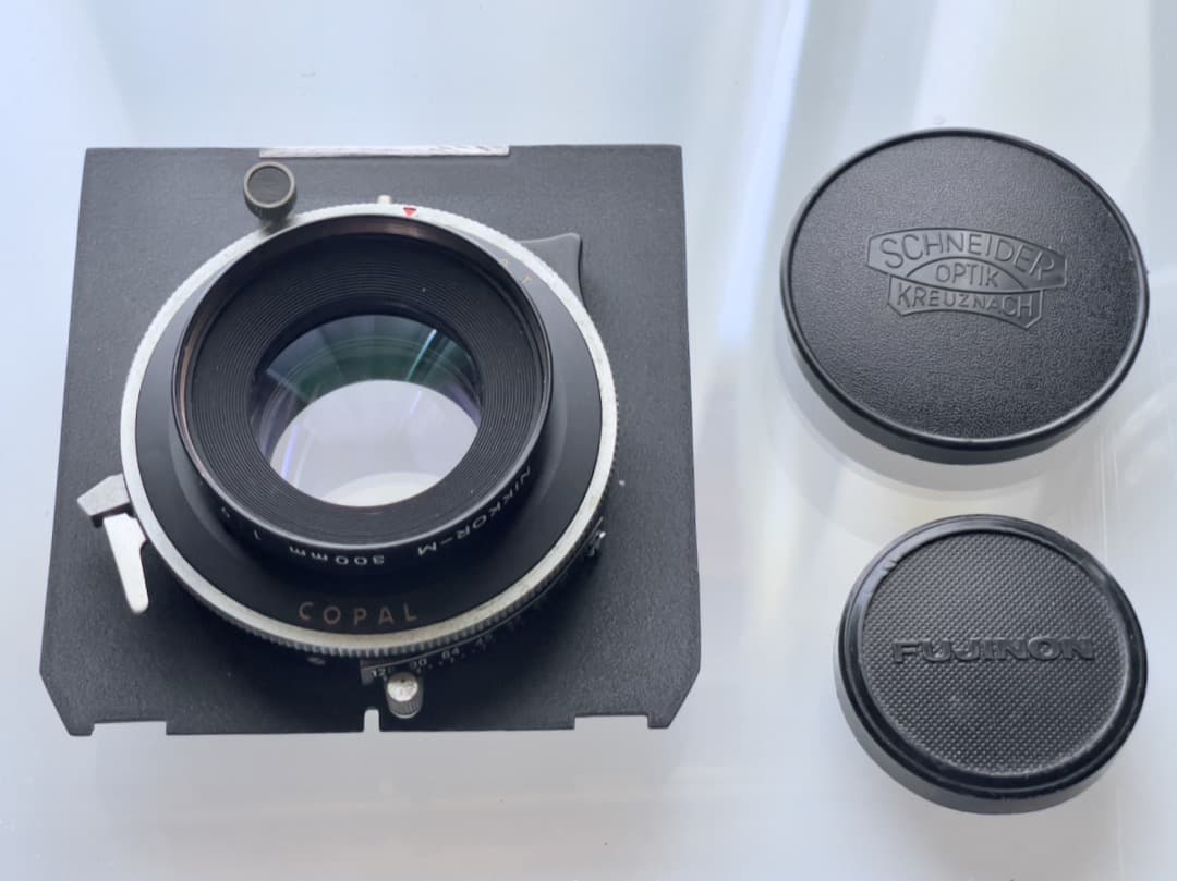 d*5様 大判レンズ ニッコールM 300mm F9 絞り羽7枚