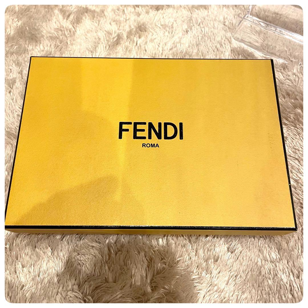 美品✨FENDI フェンディ バグズアイ ケース 小銭入れ