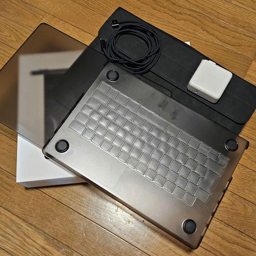 MacBook Pro M4 14.2インチ 16GB 1TB スペースブラック