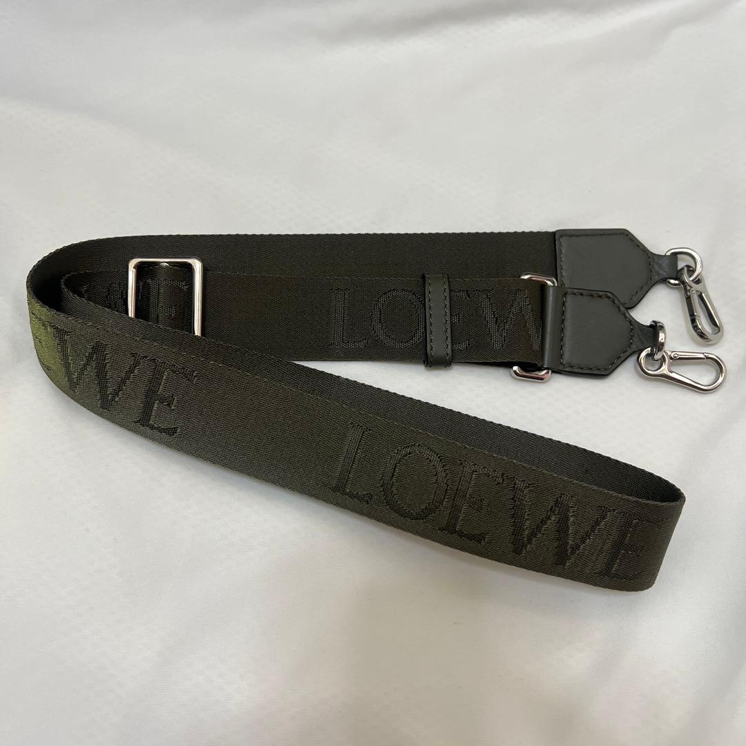 LOEWE ダークグレー ショルダーバッグ