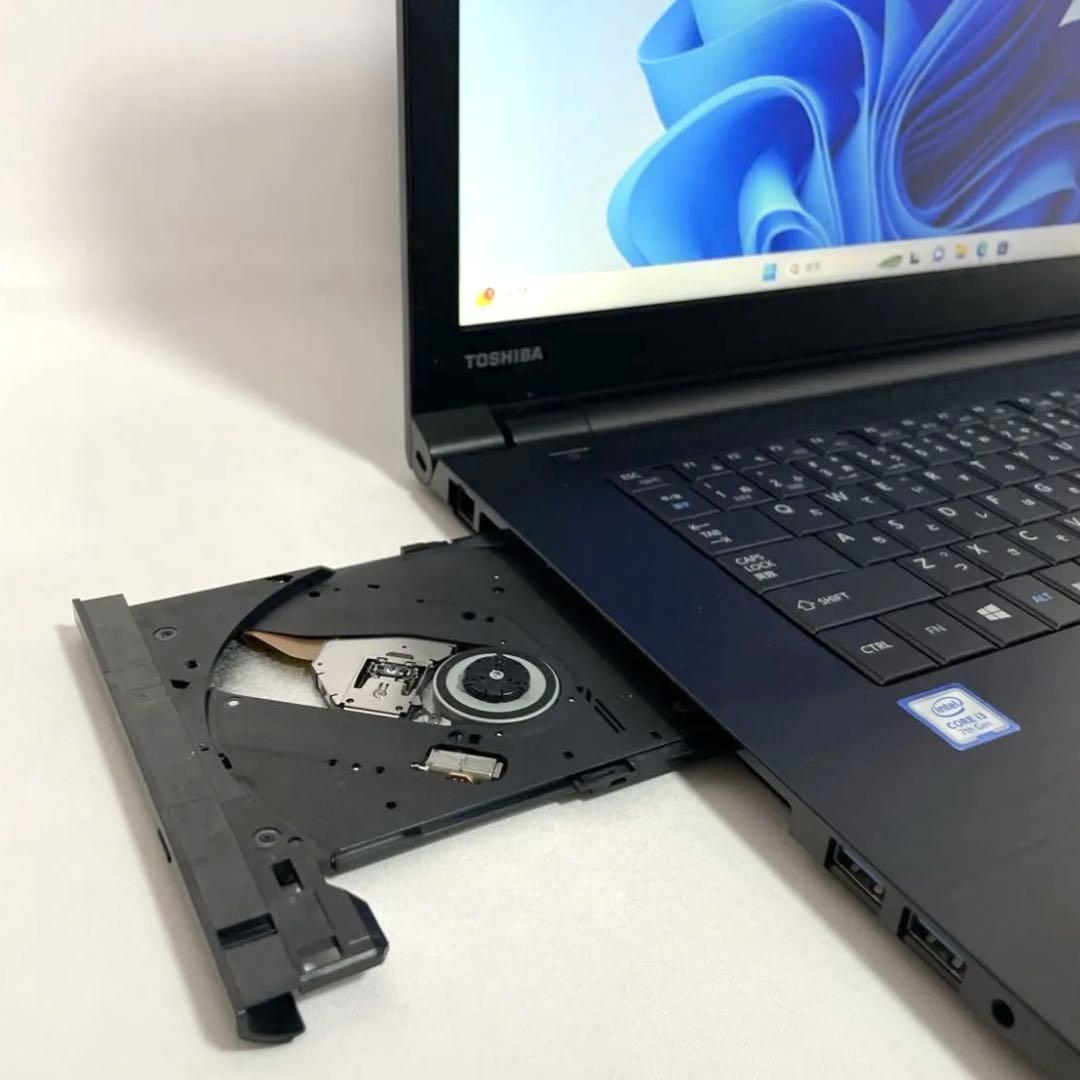 TOSHIBA dynabook B65DN SSD256GB メモリ16GB