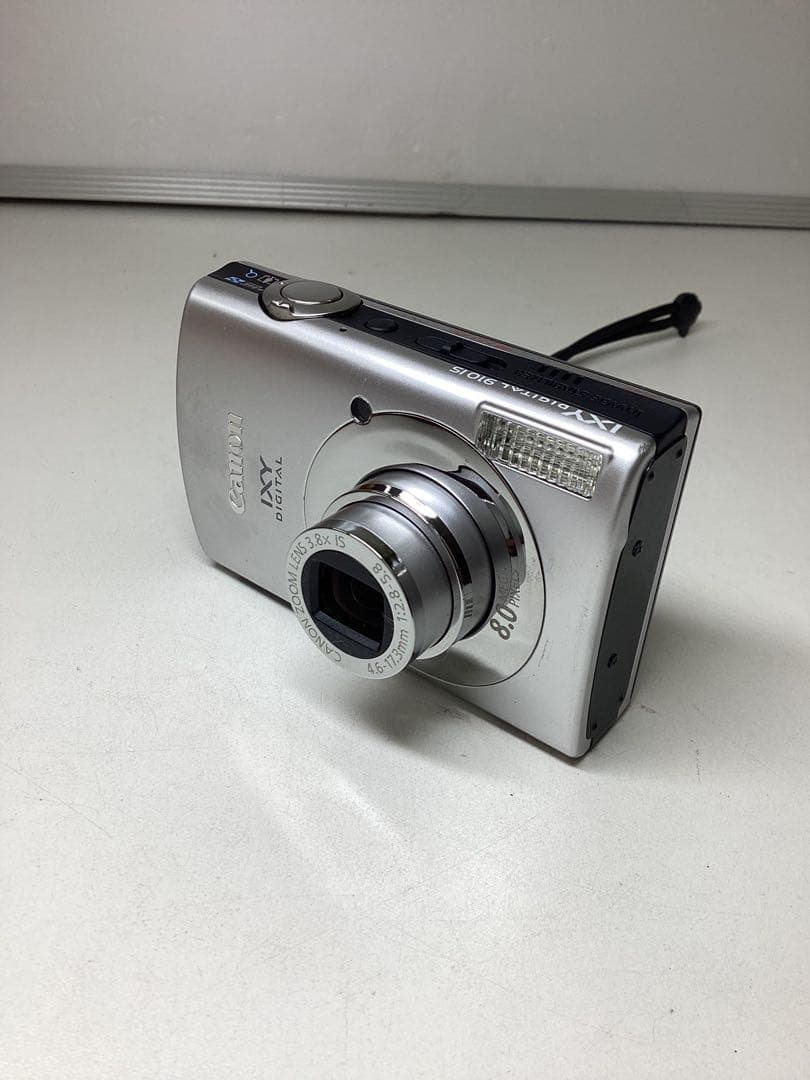d*3様 Canon IXY Digital 910 IS