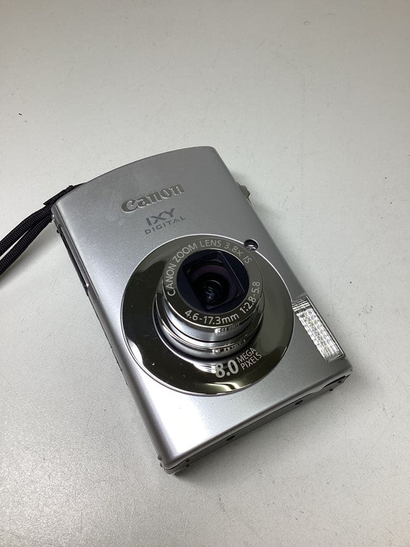 d*3様 Canon IXY Digital 910 IS