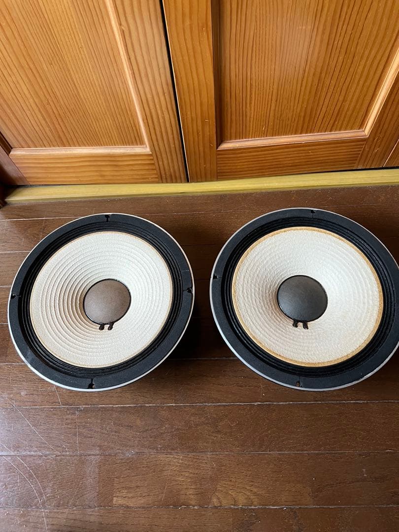 A*ト様 JBL 30センチウーハー　2213H 8Ω