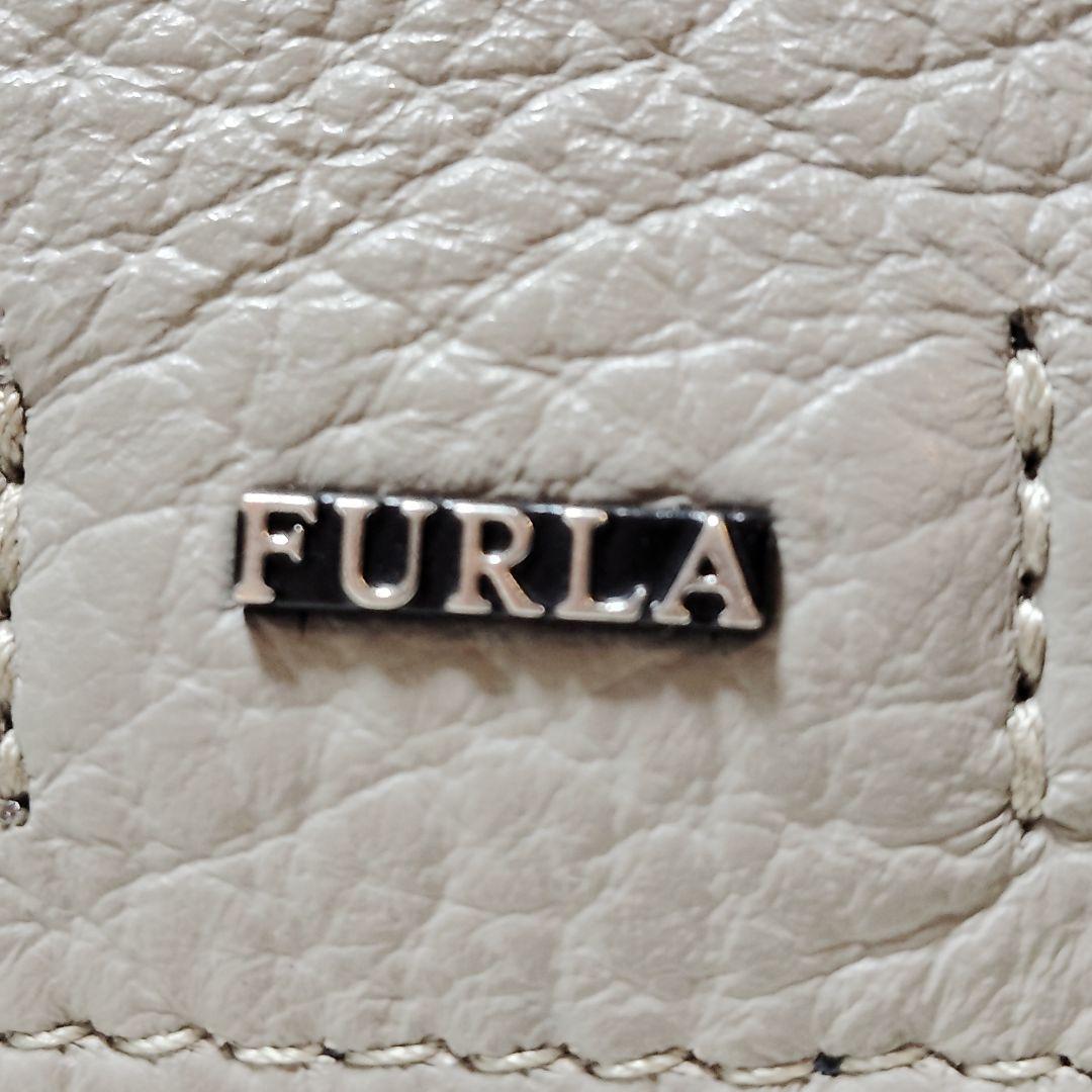 【売約済み】 フルラ ジョーヴェ メッセンジャーバッグ シボ革 A4可 大容量