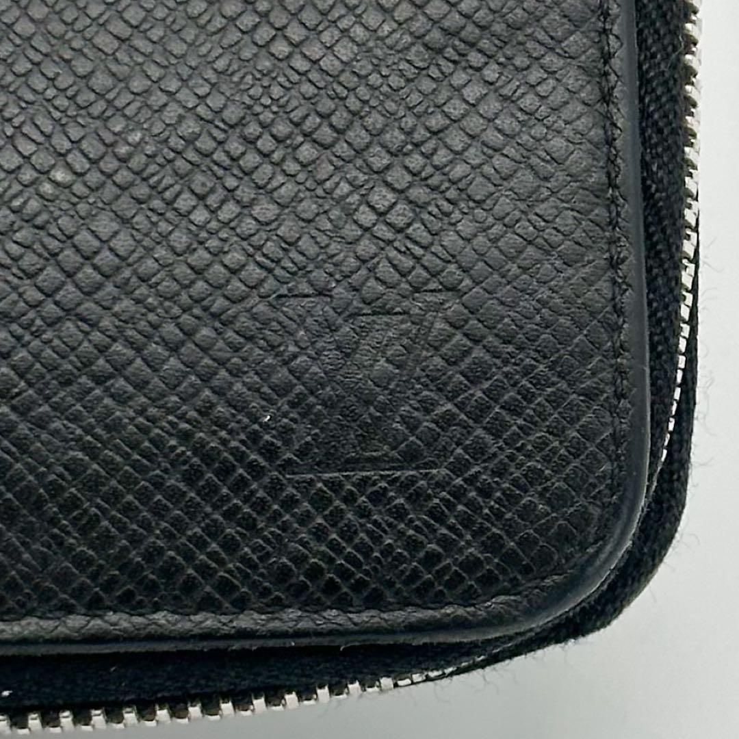 ルイヴィトン ジッピーウォレット タイガ ヴェルティカル ラウンドファスナー