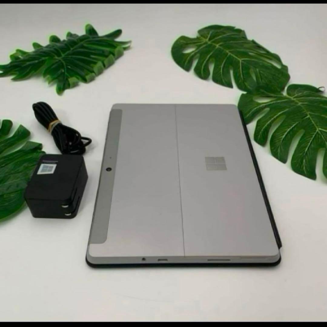 Surface Go 2 LTE 対応 美品 CUPCore m3-8100y