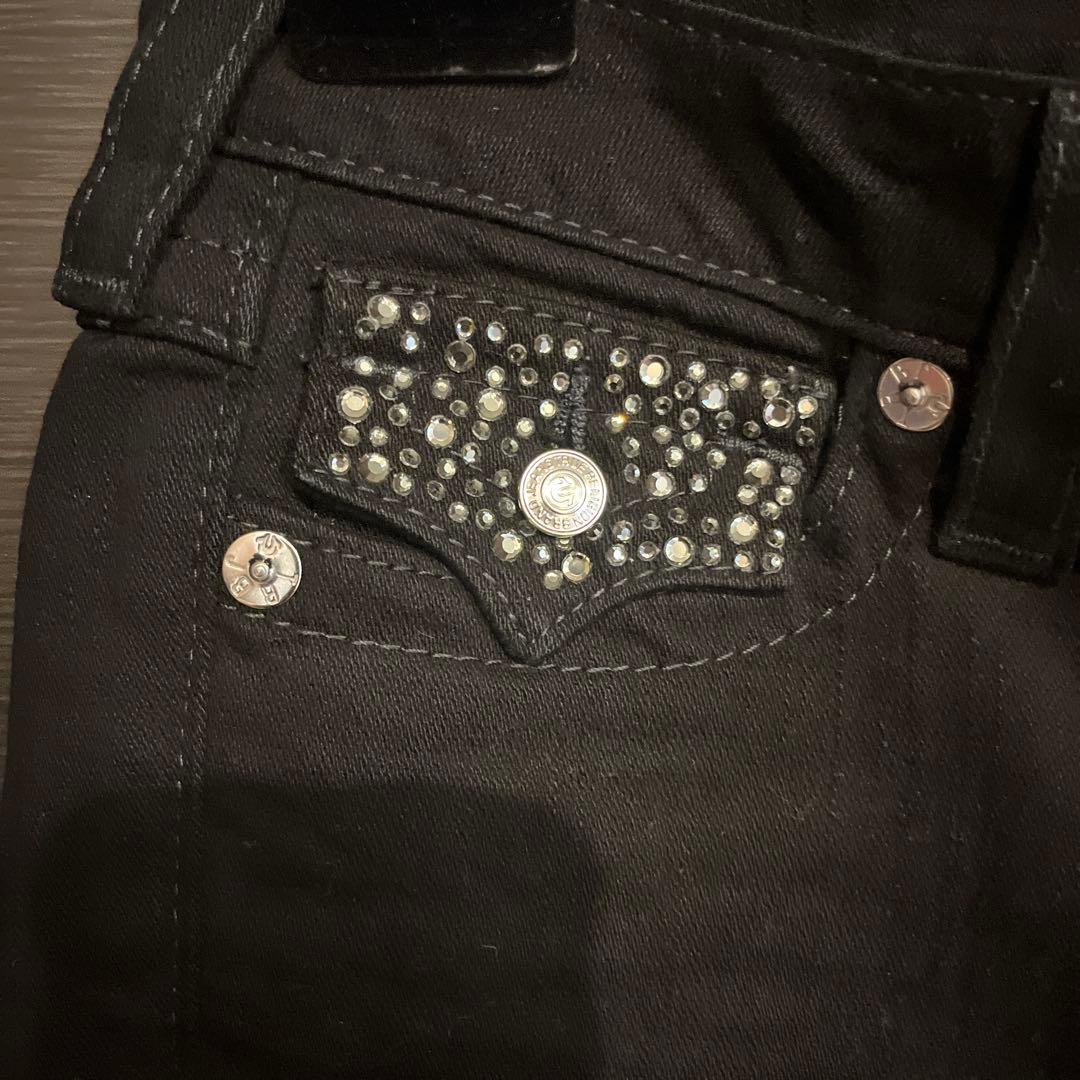ビジュー付きブラックデニムパンツ　24