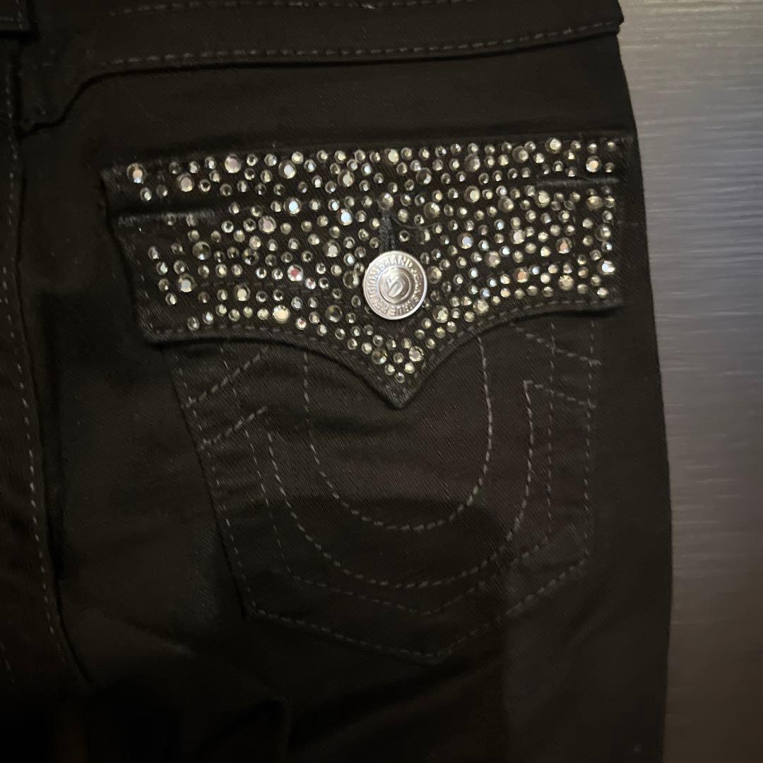 ビジュー付きブラックデニムパンツ　24